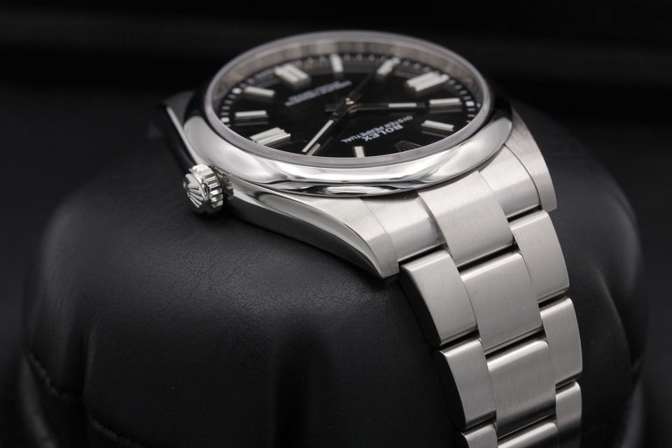 Rolex Oyster Perpetual 124300 Image 4